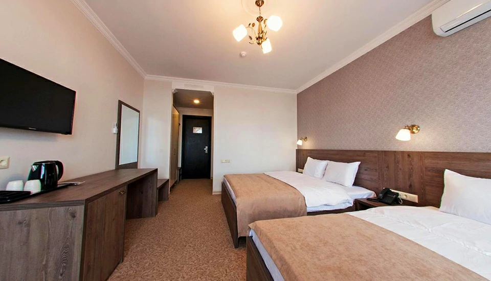 هتل اولد گاردن باتومی